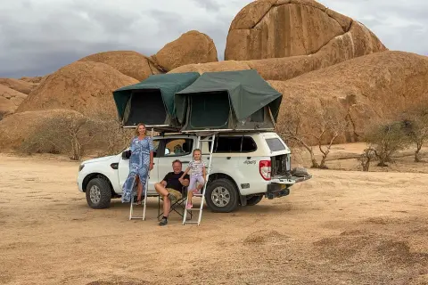 Namibia: Czy jest bezpieczna? Praktyczny przewodnik dla podróżnych